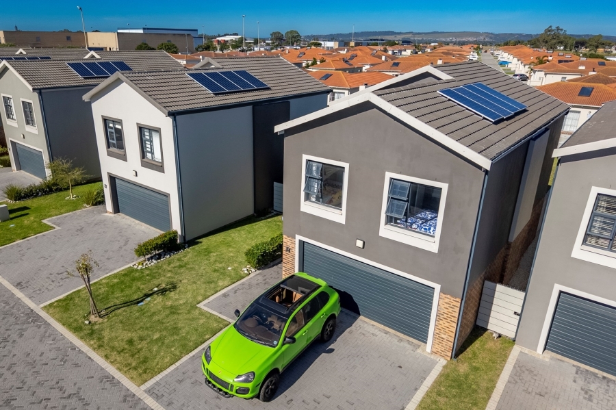 4 Bedroom Property for Sale in Westbrook Eastern Cape